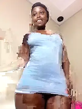 Snapshot of SweetSavage18 chatting on 11/30/25, 11:03 SweetSavage18 online show from 11/30/25, 11:03