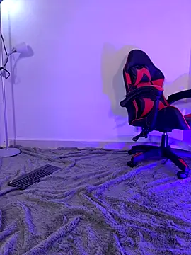 alexa bluee online show from 11/14/25, 02:21