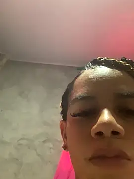 Snapshot of Megan2026 chatting on 11/09/25, 12:58 Megan2026 online show from 11/09/25, 12:58