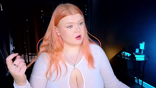 Snapshot of AriettaHeart chatting on 11/28/25, 11:13 AriettaHeart online show from 11/28/25, 11:13