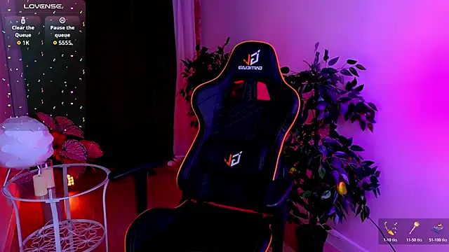 Snapshot of AriettaHeart chatting on 03/15/26, 04:35 AriettaHeart online show from 03/15/26, 04:35