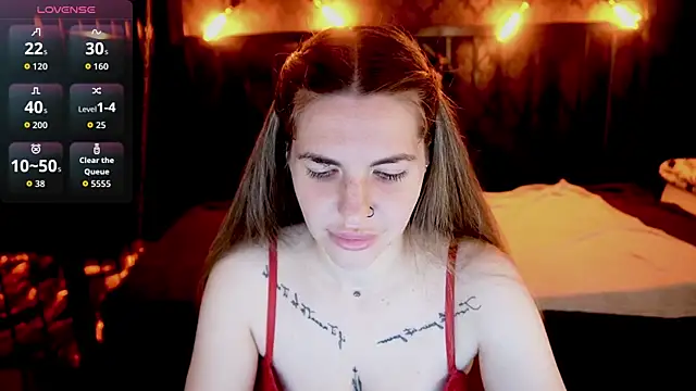 DanielaReign online show from 04/04/26, 06:00