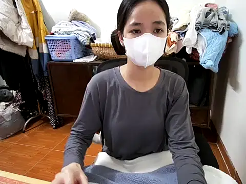 ---Lusi03--- online show from 01/15/26, 03:49