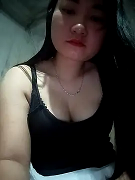 Snapshot of buom-xinh chatting on 11/07/25, 03:01 buom-xinh online show from 11/07/25, 03:01