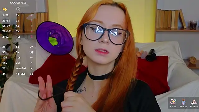 Snapshot of WICKEDEMBER chatting on 11/24/25, 01:49 WICKEDEMBER online show from 11/24/25, 01:49