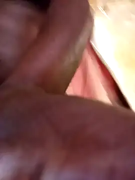 Snapshot of BBC-KING-100 chatting on 11/10/25, 08:57 BBC-KING-100 online show from 11/10/25, 08:57