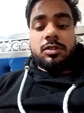 Snapshot of naughtyboyjii chatting on 11/12/25, 04:13 naughtyboyjii online show from 11/12/25, 04:13