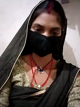 Snapshot of Jooli_cuty chatting on 12/16/25, 04:56 Jooli cuty online show from 12/16/25, 04:56