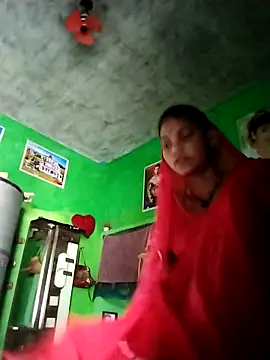 Snapshot of Jooli_cuty chatting on 03/23/26, 09:35 Jooli cuty online show from 03/23/26, 09:35