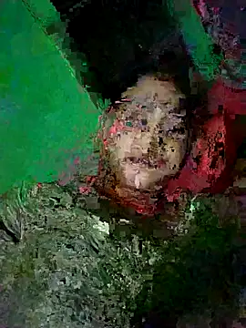 Snapshot of Jooli_cuty chatting on 04/25/26, 03:31 Jooli cuty online show from 04/25/26, 03:31