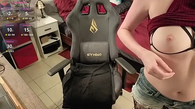 Snapshot of ScarletKitsunyaa chatting on 11/27/25, 03:25 ScarletKitsunyaa online show from 11/27/25, 03:25