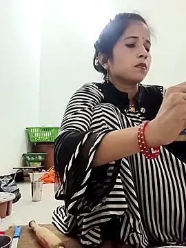 Snapshot of Sanjna_babby chatting on 04/11/26, 11:14 Sanjna babby online show from 04/11/26, 11:14