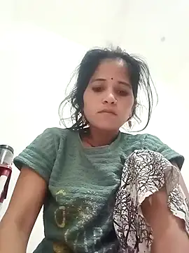 Snapshot of Sanjna_babby chatting on 04/15/26, 03:35 Sanjna babby online show from 04/15/26, 03:35