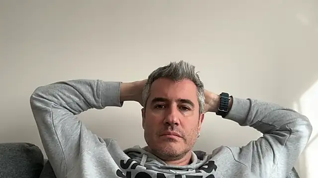 aprendiendo44 online show from 11/04/25, 09:52