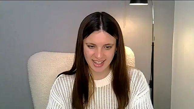KiraHoney online show from 05/11/26, 08:06