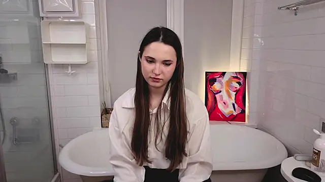 LeenaPuita online show from 12/13/25, 08:58