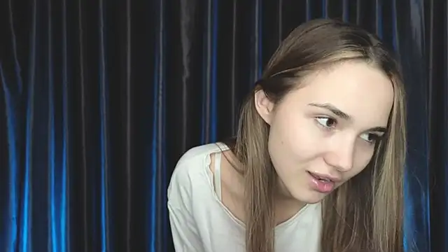 LeenaPuita online show from 01/05/26, 05:27