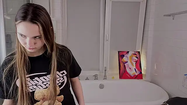 LeenaPuita online show from 02/24/26, 06:28