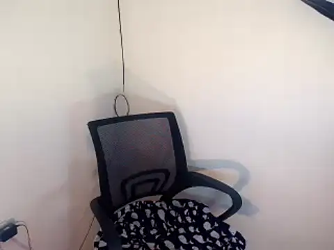 Snapshot of webcam_slutxxx chatting on 07/23/26, 03:21 webcam slutxxx online show from 07/23/26, 03:21