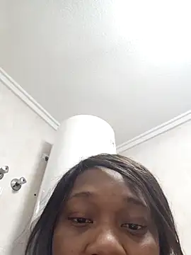 Snapshot of Fiery_QueenTivisay777 chatting on 11/04/25, 07:57 Fiery QueenTivisay777 online show from 11/04/25, 07:57