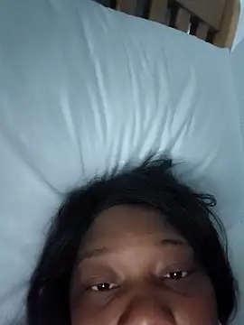 Snapshot of Fiery_QueenTivisay777 chatting on 11/05/25, 08:03 Fiery QueenTivisay777 online show from 11/05/25, 08:03