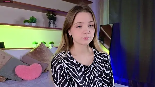 Snapshot of JeanToh chatting on 04/21/26, 03:07 JeanToh online show from 04/21/26, 03:07