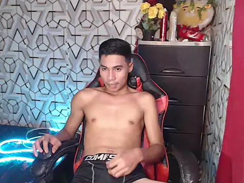 Snapshot of mrsexyteens chatting on 11/15/25, 09:28 mrsexyteens online show from 11/15/25, 09:28