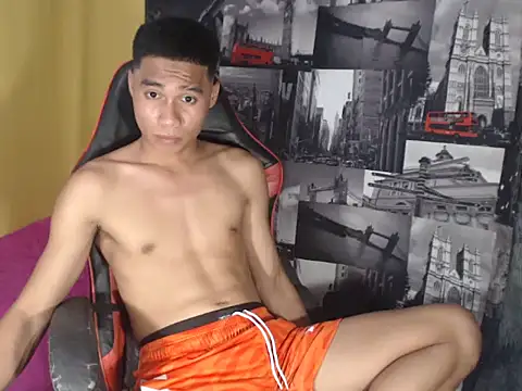 Snapshot of mrsexyteens chatting on 04/25/26, 11:13 mrsexyteens online show from 04/25/26, 11:13