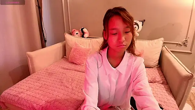 Snapshot of lihnpham chatting on 03/20/26, 01:21 lihnpham online show from 03/20/26, 01:21