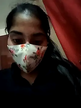 Snapshot of Tamil_White_Rose chatting on 11/24/25, 06:18 Tamil White Rose online show from 11/24/25, 06:18