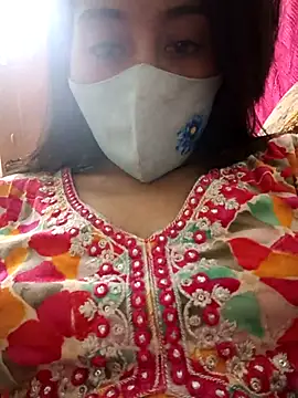 Snapshot of Tamil_White_Rose chatting on 05/01/26, 12:54 Tamil White Rose online show from 05/01/26, 12:54