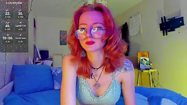 DragonflyLiza online show from 11/16/25, 08:31