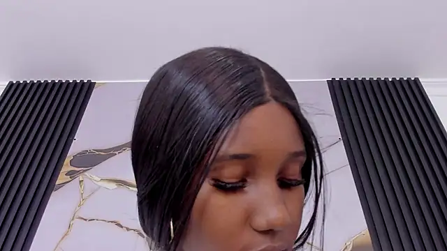 Snapshot of Mia_Devereaux167 chatting on 04/09/26, 06:35 Mia Devereaux167 online show from 04/09/26, 06:35