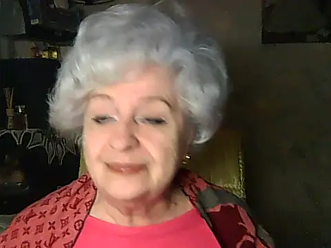 Snapshot of ValeriaKroww chatting on 04/20/26, 04:10 ValeriaKroww online show from 04/20/26, 04:10