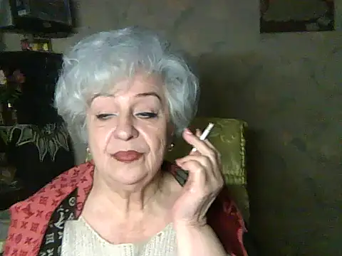 Snapshot of ValeriaKroww chatting on 04/29/26, 05:30 ValeriaKroww online show from 04/29/26, 05:30