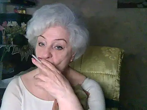 Snapshot of ValeriaKroww chatting on 05/06/26, 05:57 ValeriaKroww online show from 05/06/26, 05:57