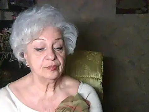 Snapshot of ValeriaKroww chatting on 05/07/26, 07:52 ValeriaKroww online show from 05/07/26, 07:52