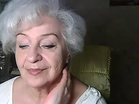 Snapshot of ValeriaKroww chatting on 05/23/26, 06:51 ValeriaKroww online show from 05/23/26, 06:51