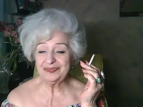 Snapshot of ValeriaKroww chatting on 06/05/26, 06:52 ValeriaKroww online show from 06/05/26, 06:52