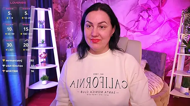 Snapshot of VelvetLuck chatting on 03/10/26, 06:46 VelvetLuck online show from 03/10/26, 06:46