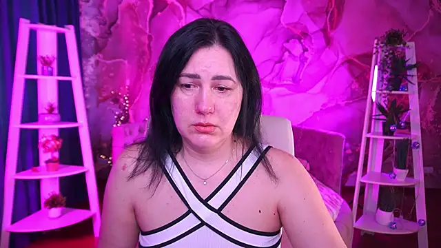 Snapshot of VelvetLuck chatting on 03/12/26, 01:39 VelvetLuck online show from 03/12/26, 01:39