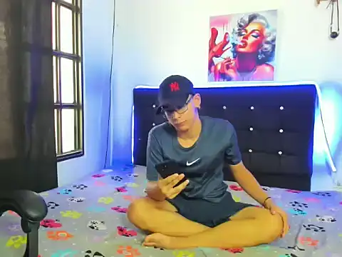 Camilo hot 21 online show from 11/04/25, 08:30