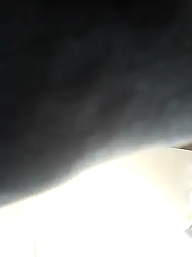 Snapshot of Xeena_ chatting on 12/16/25, 07:52 Xeena online show from 12/16/25, 07:52