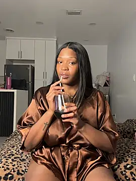 Snapshot of PrincessDreamm chatting on 04/01/26, 11:35 PrincessDreamm online show from 04/01/26, 11:35