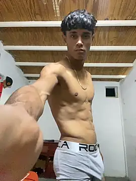 Snapshot of meliodas_23cm chatting on 11/29/25, 02:36 meliodas 23cm online show from 11/29/25, 02:36