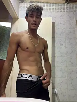 Snapshot of meliodas_23cm chatting on 04/05/26, 06:21 meliodas 23cm online show from 04/05/26, 06:21