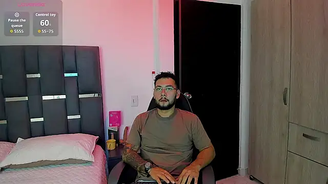 noah corvelle online show from 11/15/25, 01:14