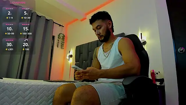 noah corvelle online show from 11/30/25, 02:37