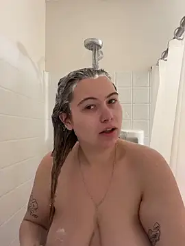 Snapshot of FreakyDreama chatting on 03/31/26, 01:11 FreakyDreama online show from 03/31/26, 01:11