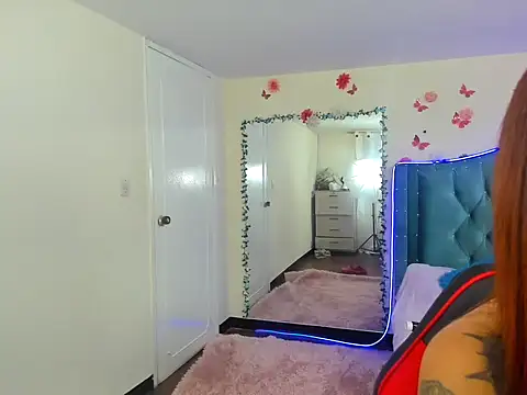 Aurora sky9 online show from 01/06/26, 08:56